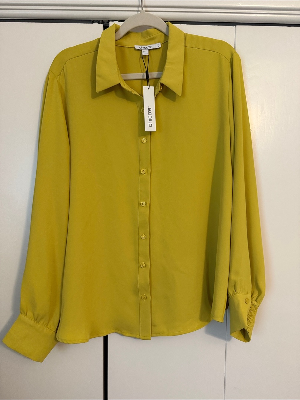 Chico's Yellow-Green Button-Front Long Sleeve Shirt